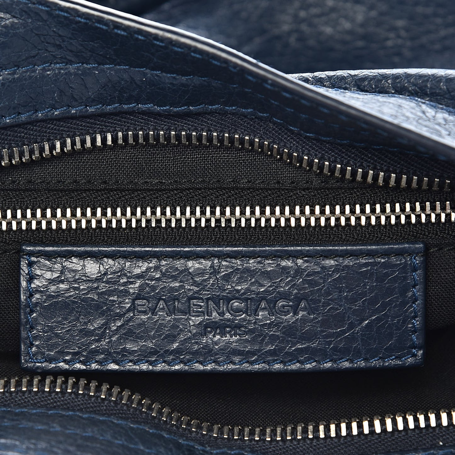 Agneau Giant 12 Silver Hardware City Bleu Obscur