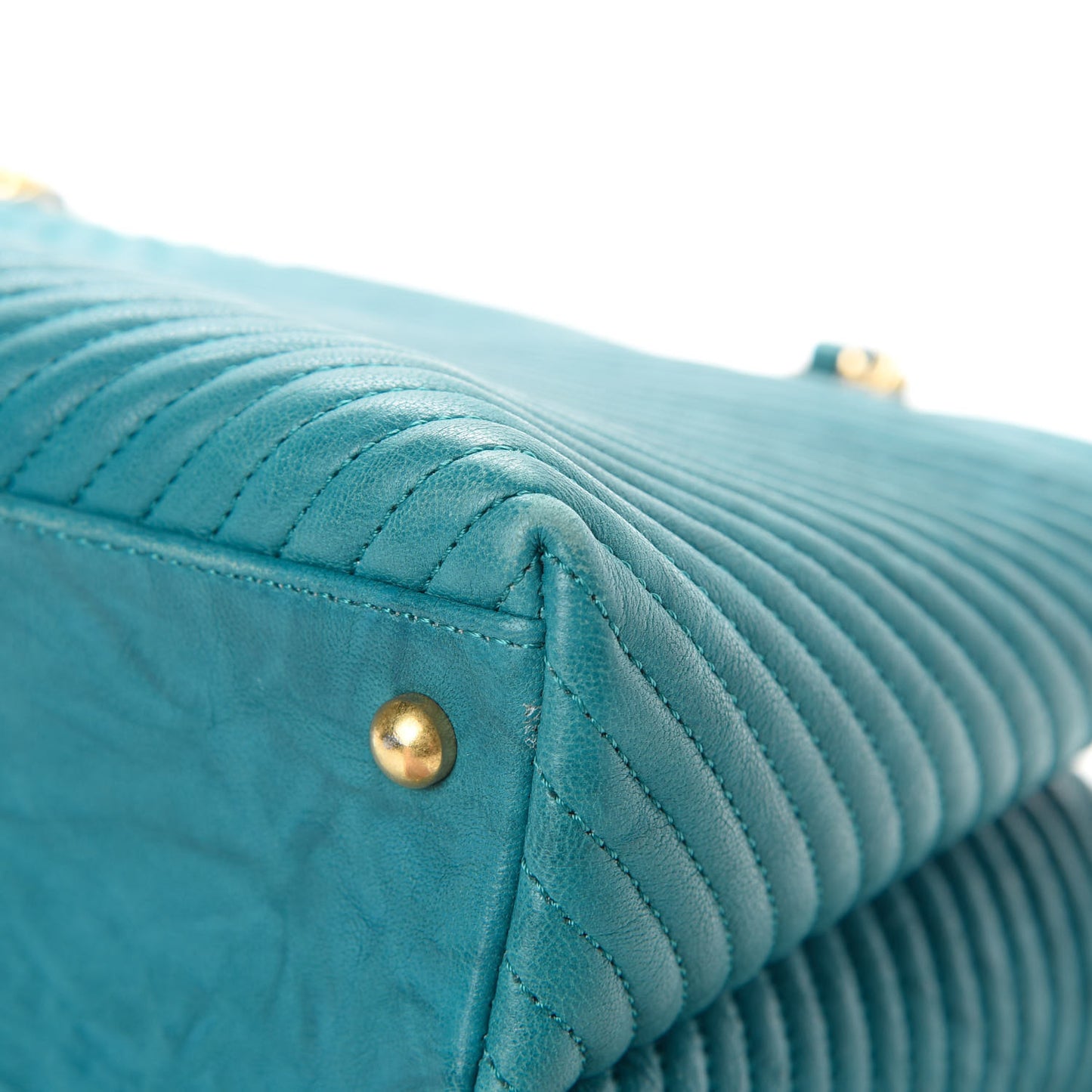 Wrinkled Lambskin Chevron Quilted Surpique Tote Green