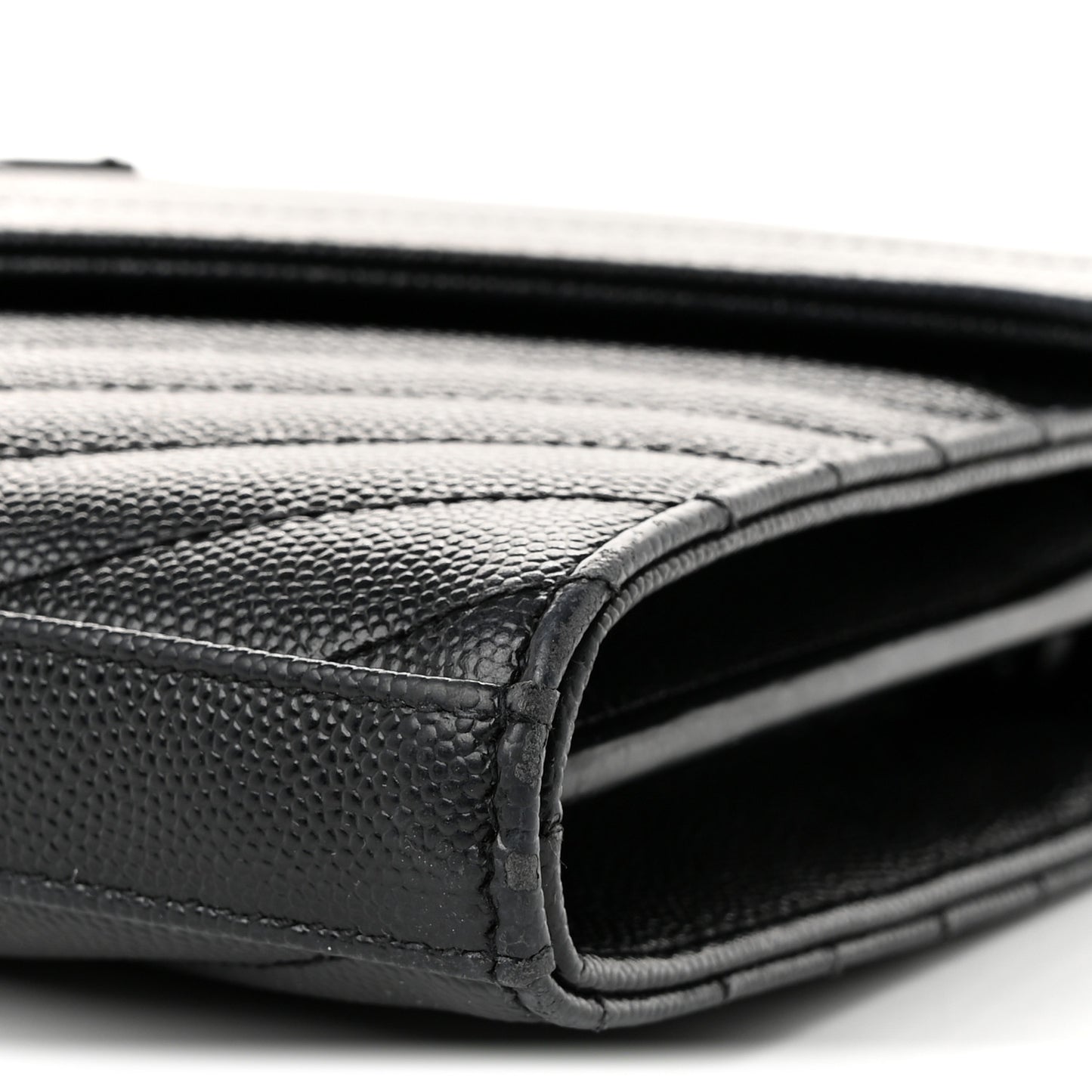 Grain De Poudre Matelasse Chevron Monogram Monochrome Envelope Chain Wallet Black