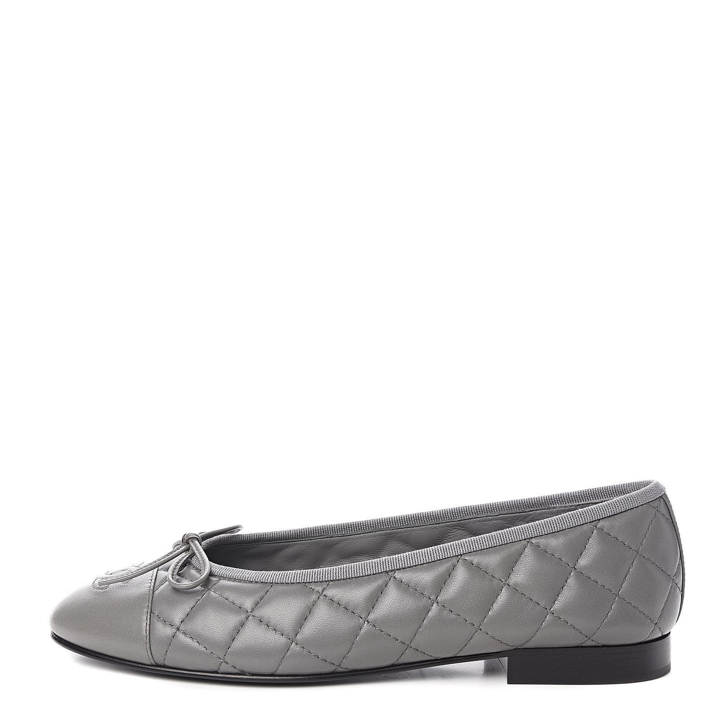 Lambskin Quilted CC Ballerina Flats 38 Grey