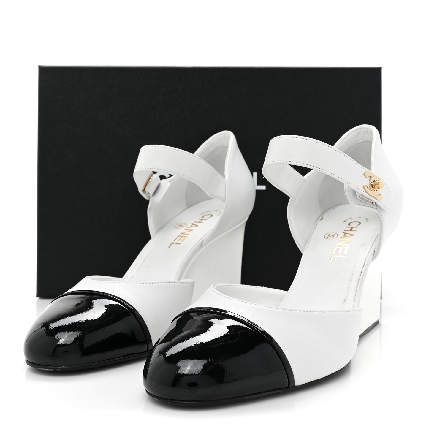 Lambskin Patent Cap Toe Mary Jane Wedge Pumps 41 White Black