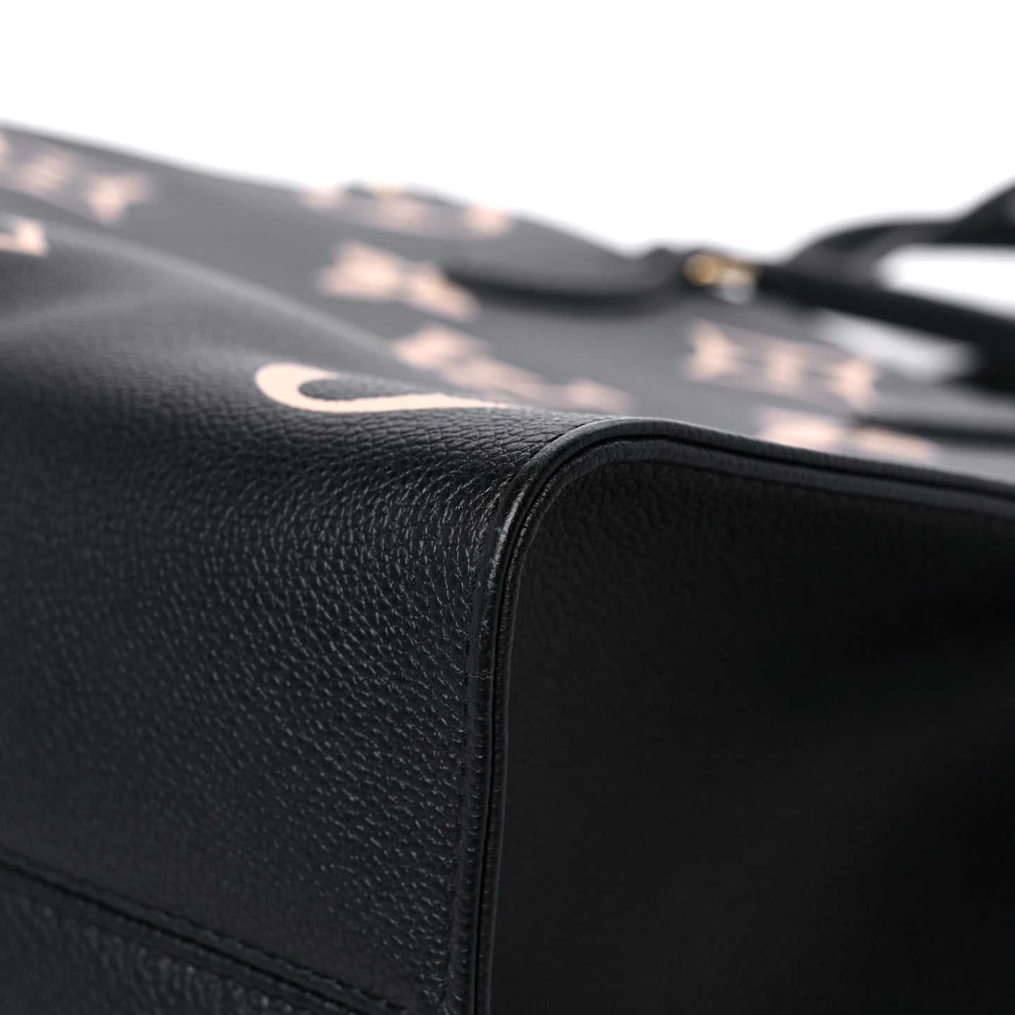 Empreinte Monogram Giant Onthego MM Black Beige