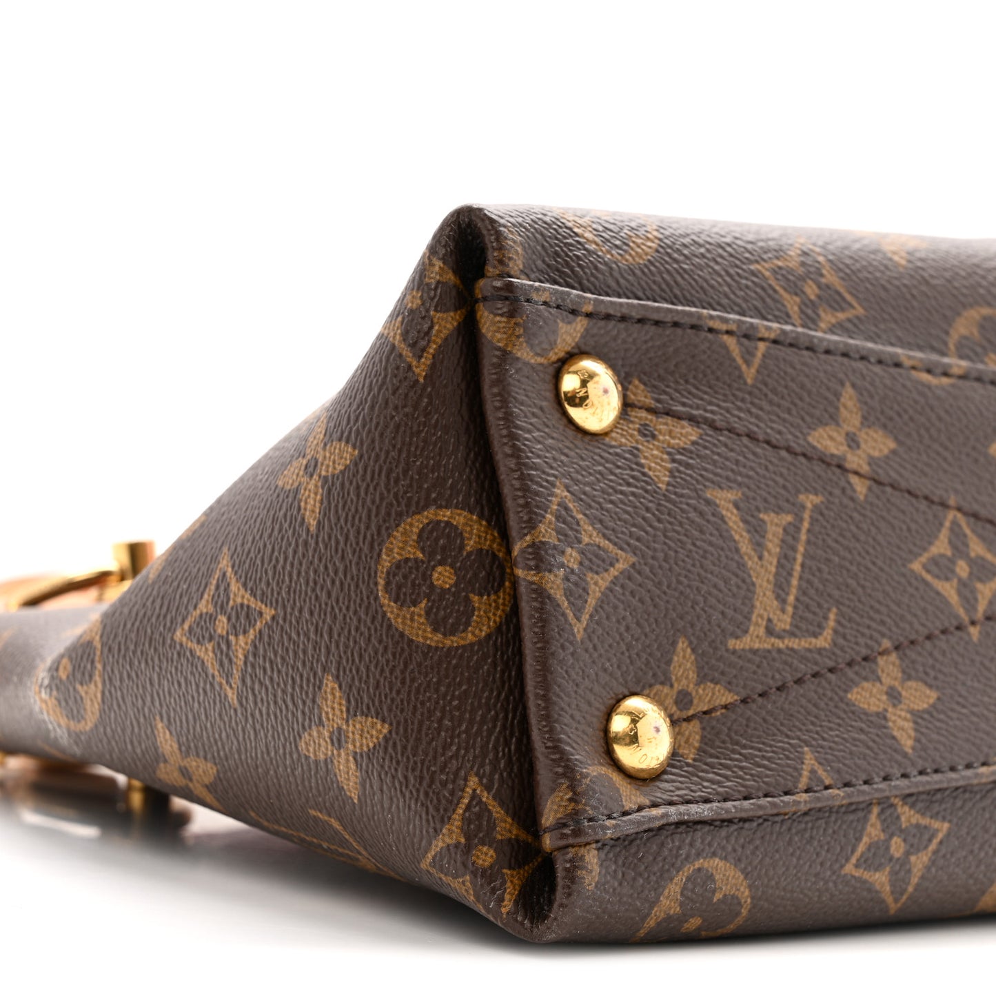 Monogram V Tote BB Cherry