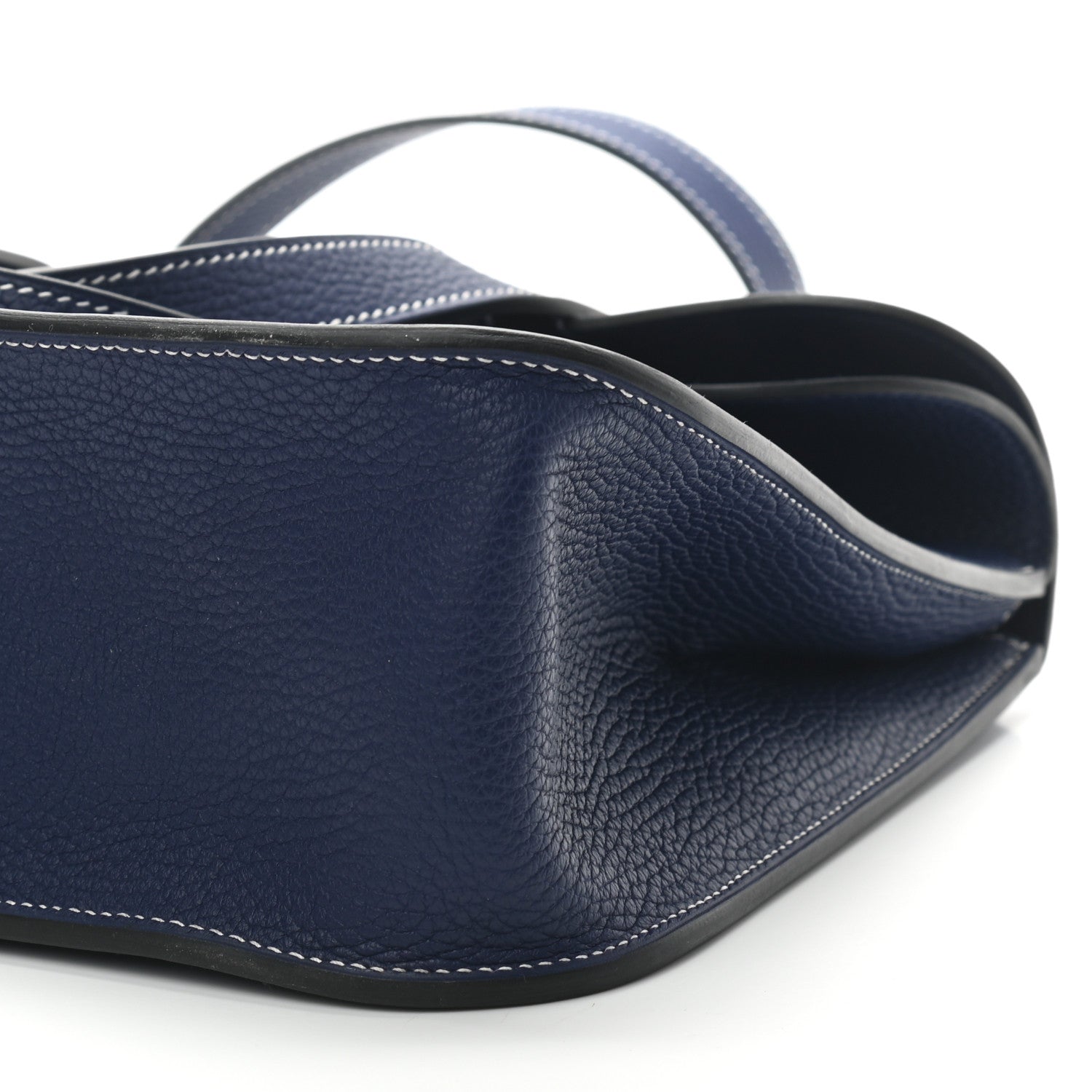 Hermes Taurillon Clemence Halzan 31 GM Bleu Encre 10 of 11