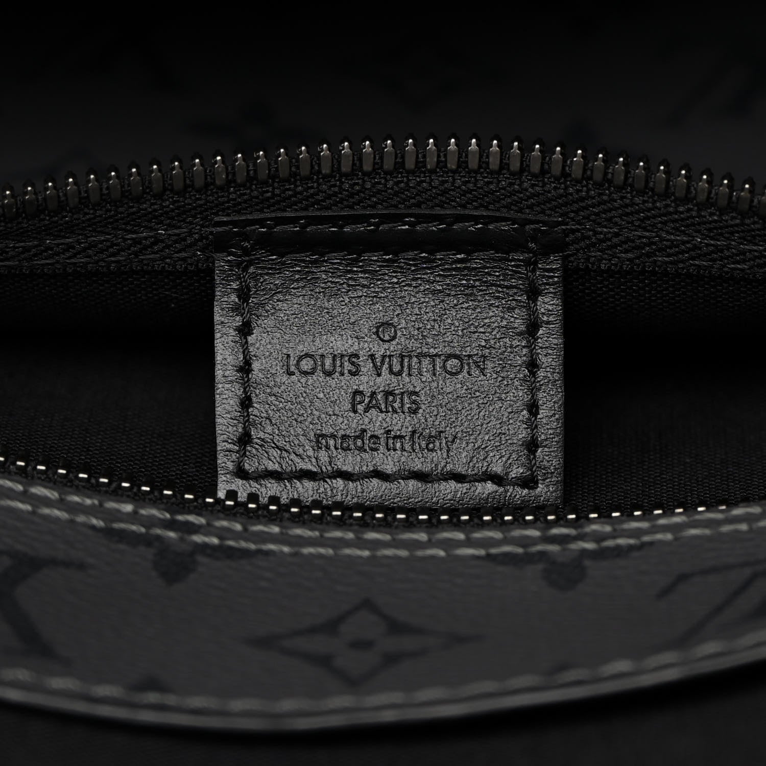 Louis Vuitton Monogram Eclipse Cabas Zippe GM Black 6 of 9