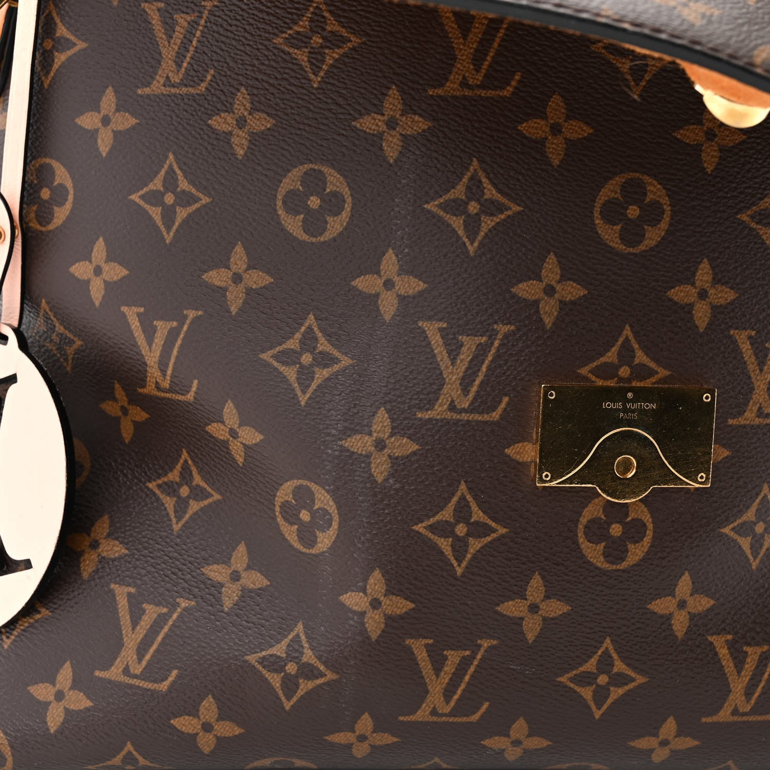 Louis Vuitton Monogram Beaubourg MM Safran Imperial 15 of 17