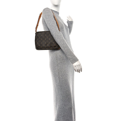 Louis Vuitton Monogram Musette Tango 2 of 9