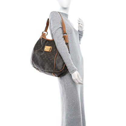 Louis Vuitton Monogram Galliera GM 2 of 10