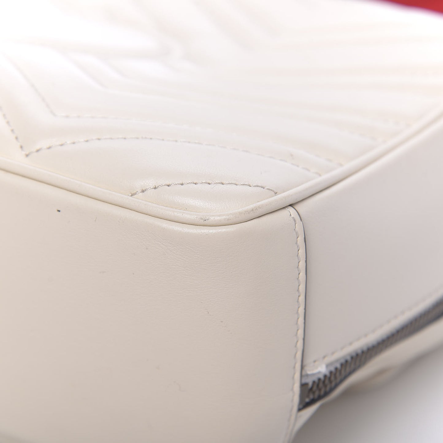 Calfskin Matelasse Sylvie Web Small GG Marmont Top Handle Shoulder Bag White