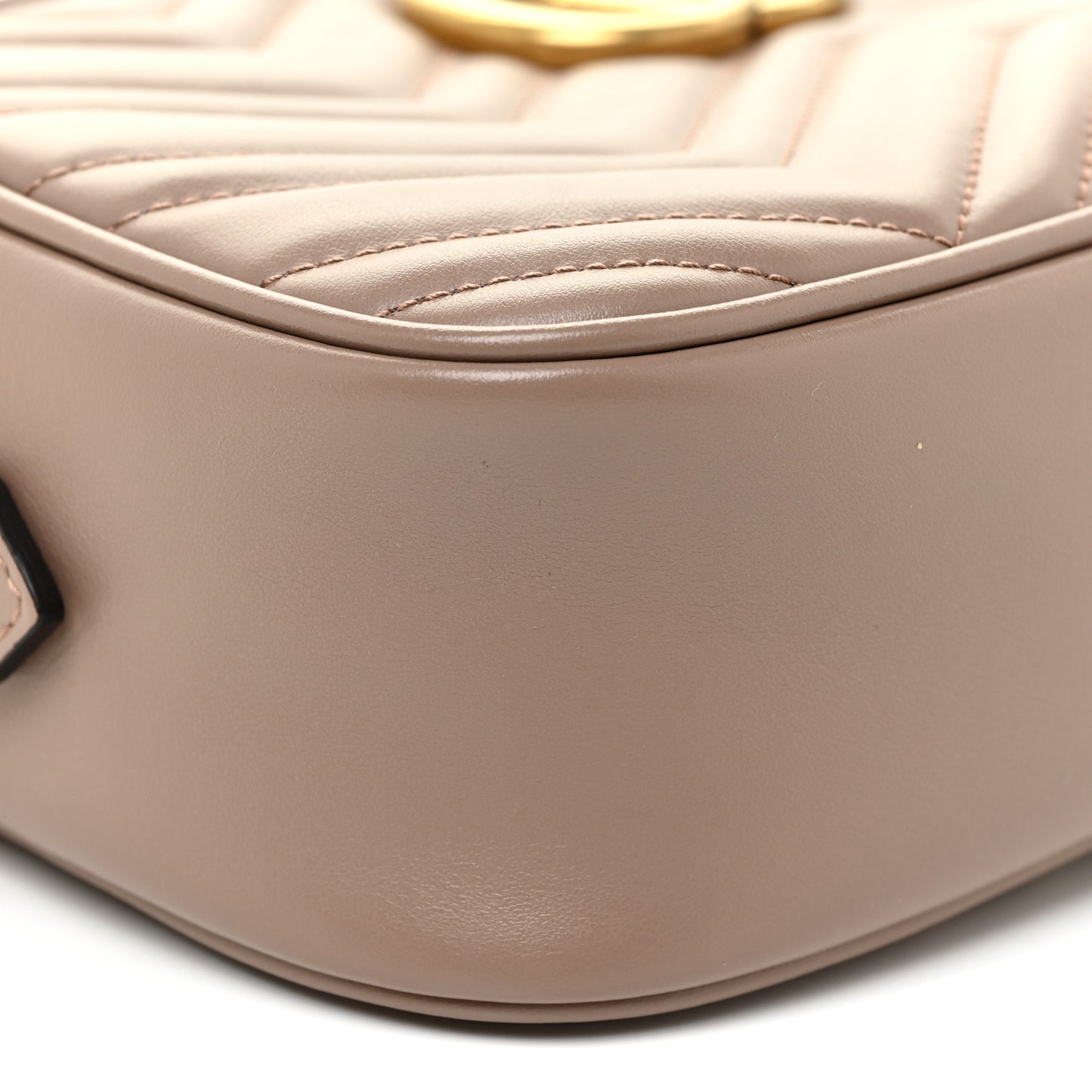 Calfskin Matelasse Small GG Marmont Chain Shoulder Bag Porcelain Rose