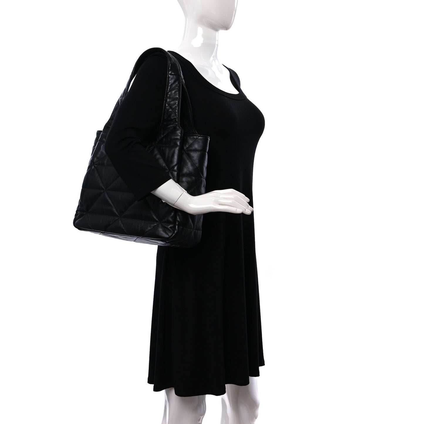Nappa Quilted Medium Dynamique Tote Black