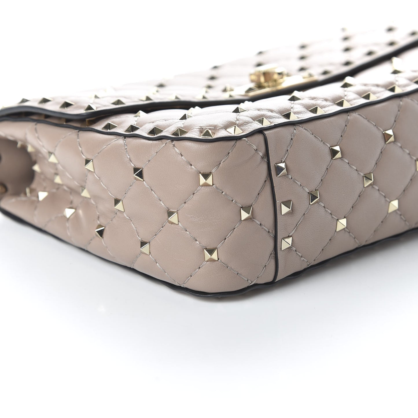 Lambskin Medium Rockstud Spike Shoulder Bag Poudre