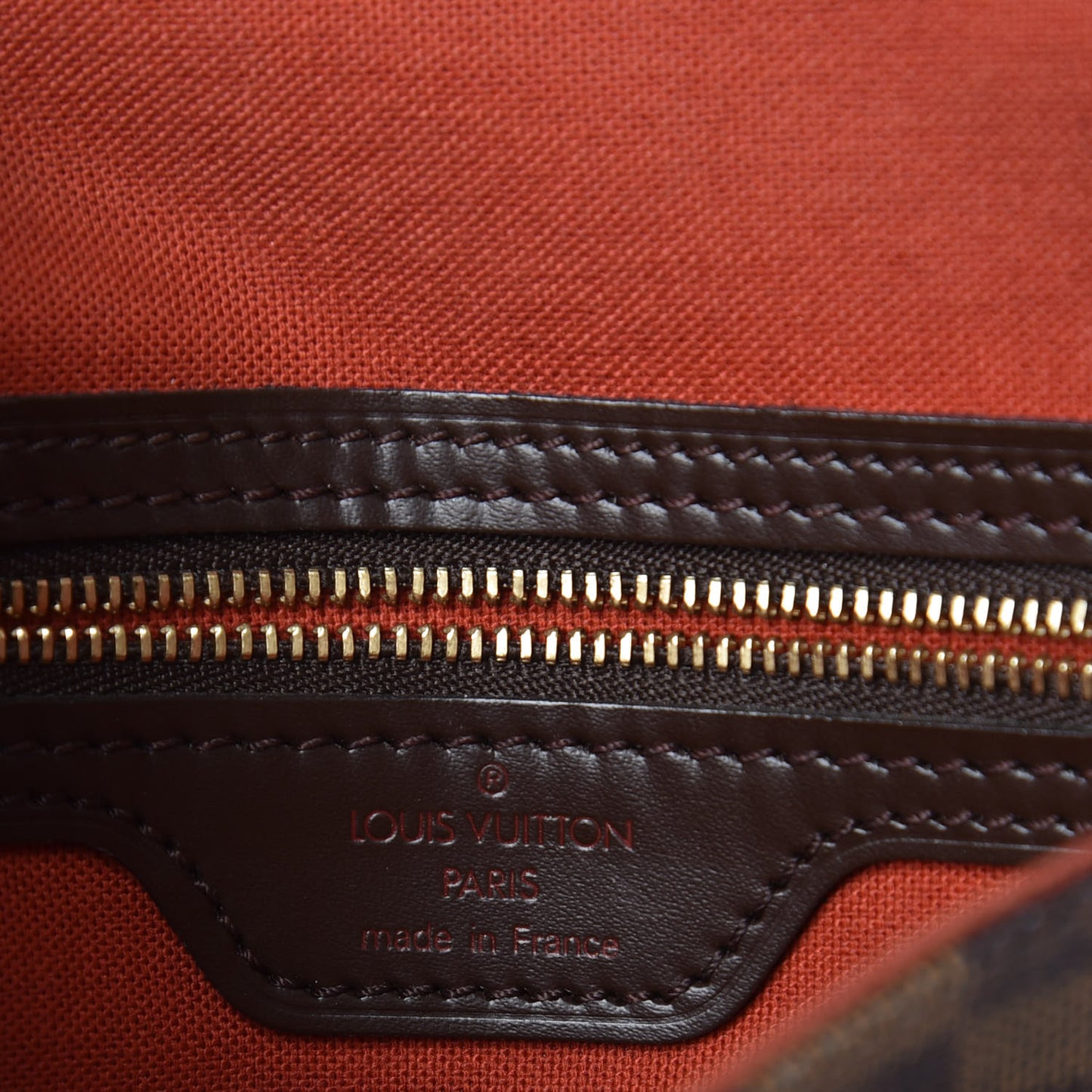 Damier Ebene Mini Looping