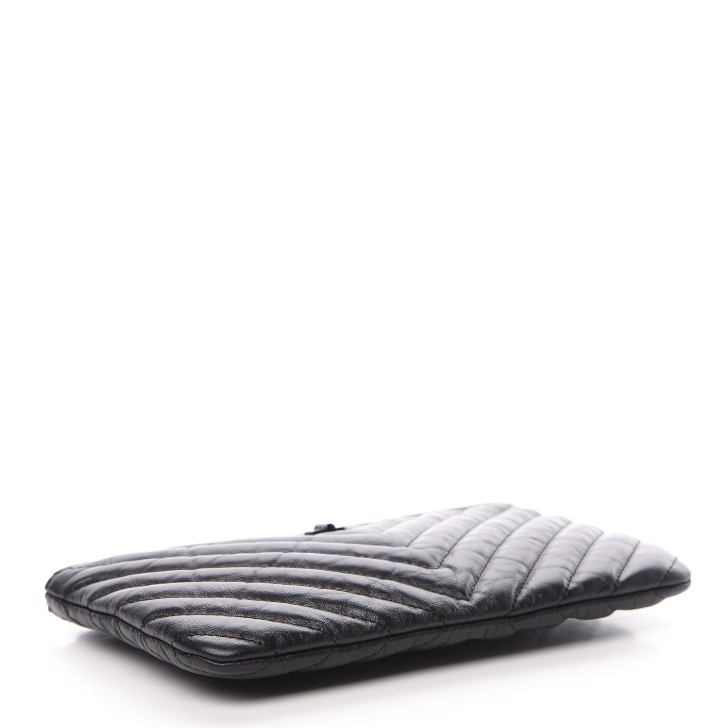 Chanel Aged Calfskin Chevron Quilted Medium Reissue Cosmetic Case So Black 4 of 7