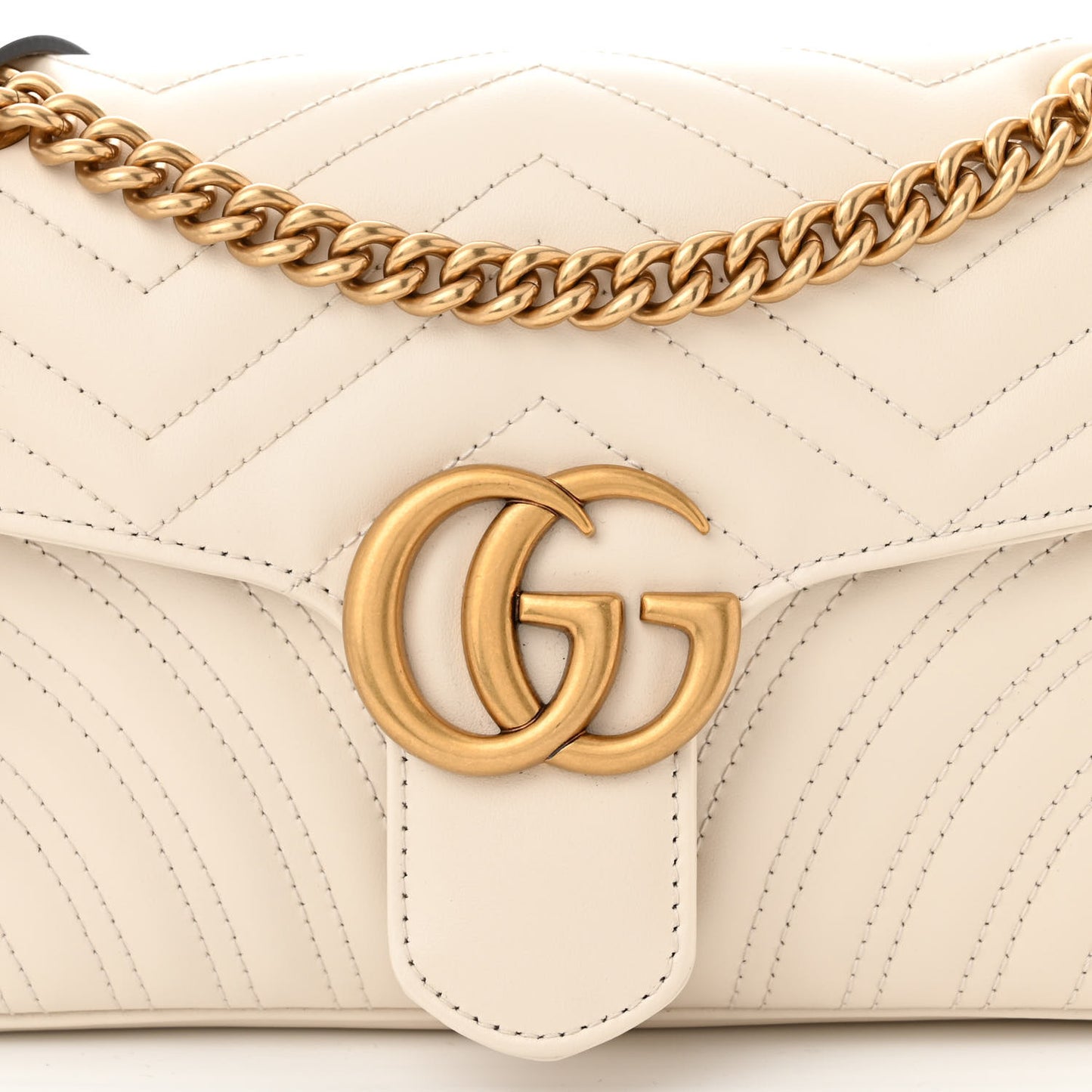 Calfskin Matelasse Small GG Marmont Shoulder Bag White