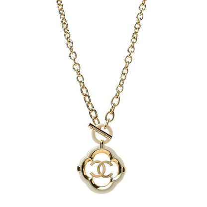 Chanel Resin CC Medallion Choker Chain Necklace Gold Ivory 1 of 4