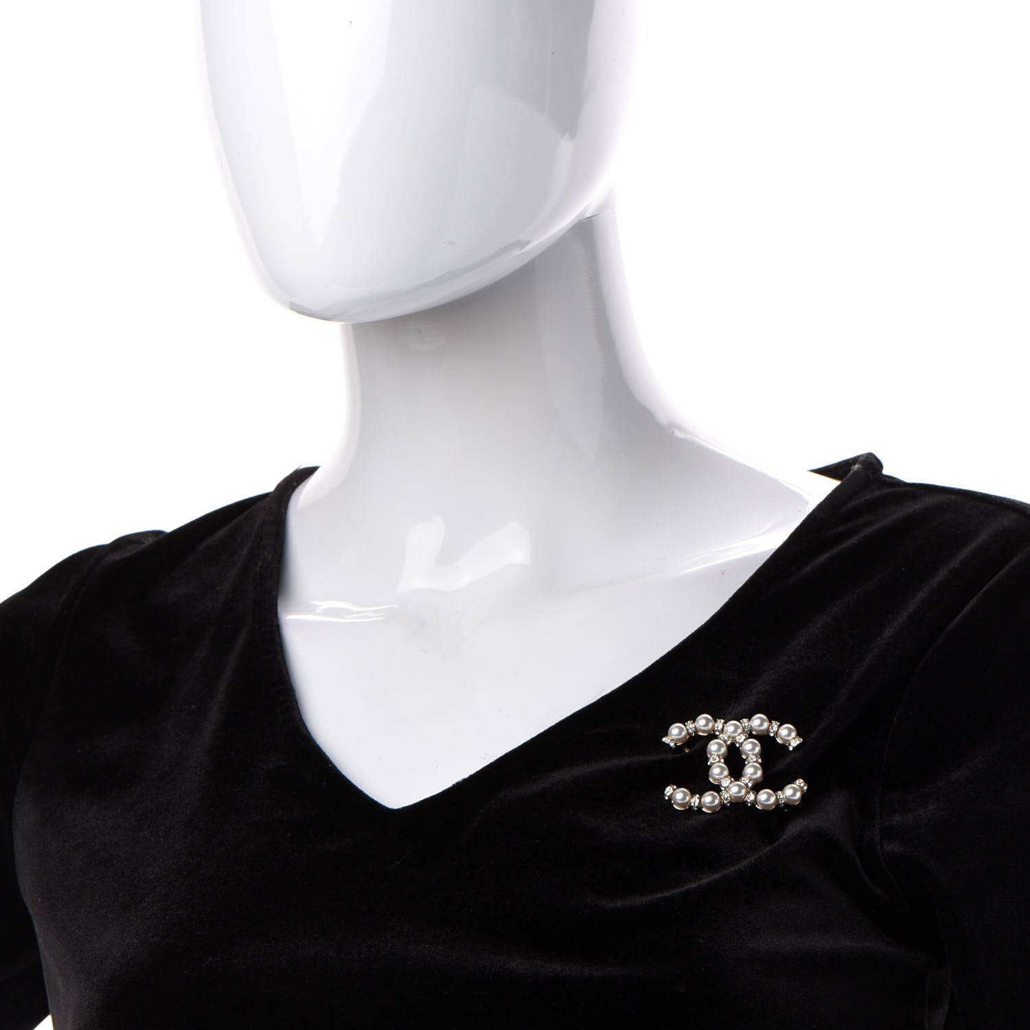 Chanel Pearl Crystal Nefertiti CC Brooch Gold 2 of 5