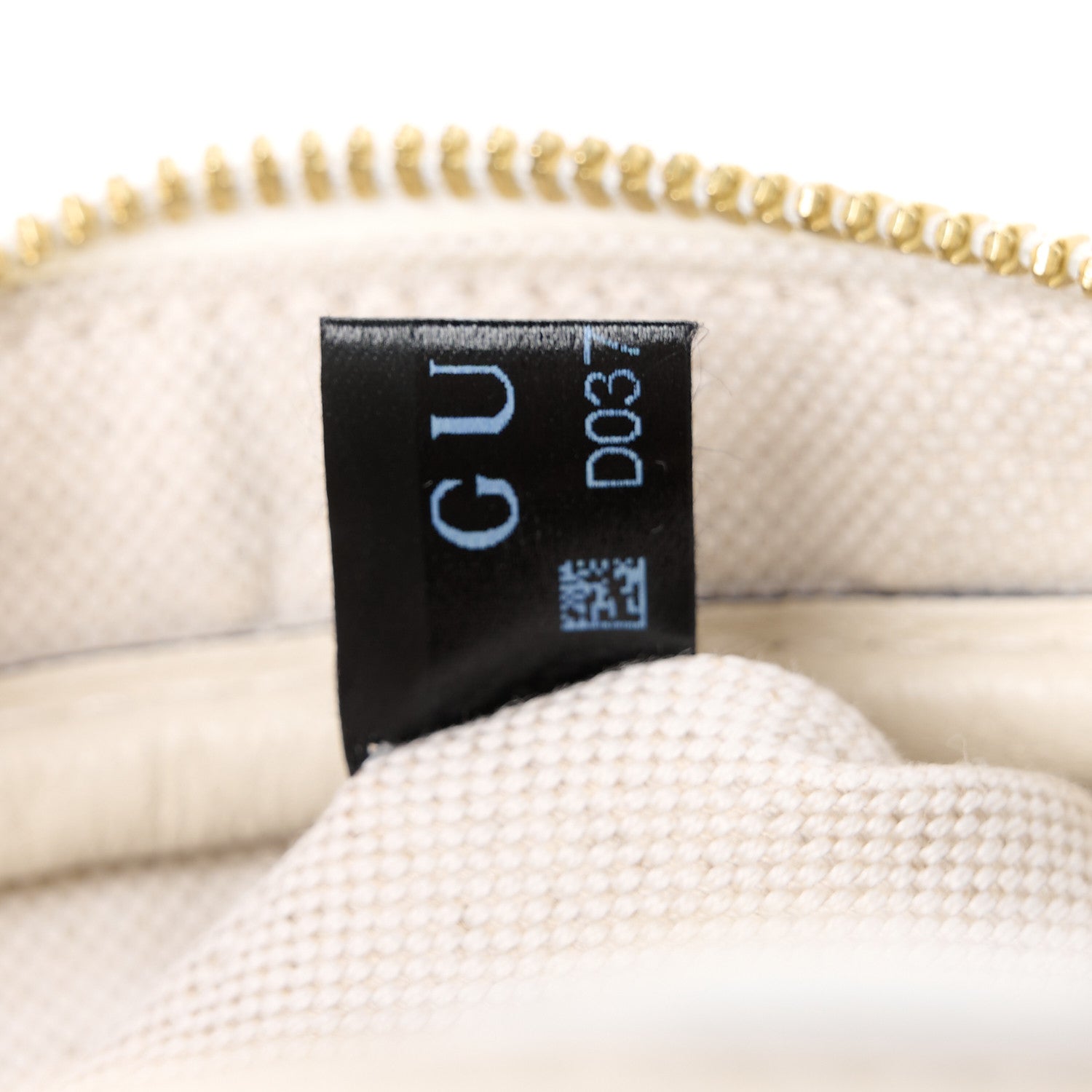 Gucci Wonka Grain Calfskin GG Monogram Star Embossed Small GG Shoulder Bag White 9 of 12