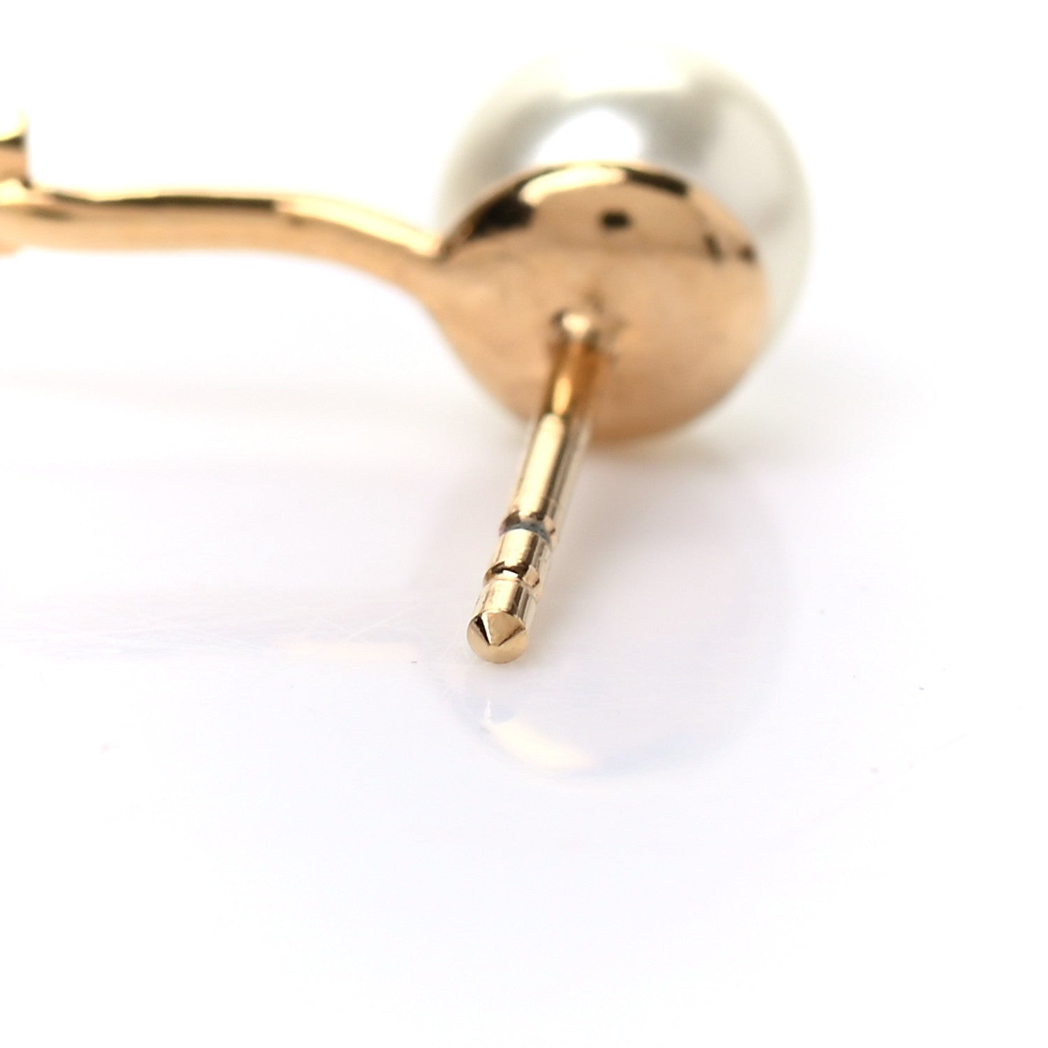 Christian Dior Pearl My ABCDior J Tribale Earring Gold 4 of 5