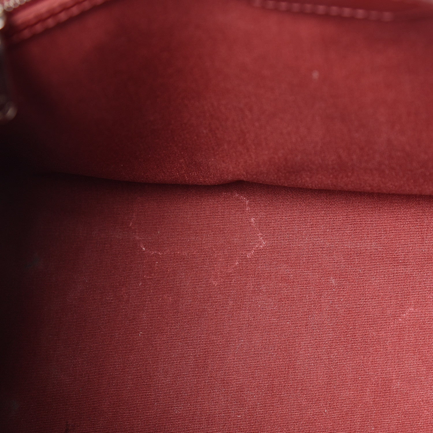 Louis Vuitton Epi Brea MM Rubis 11 of 21
