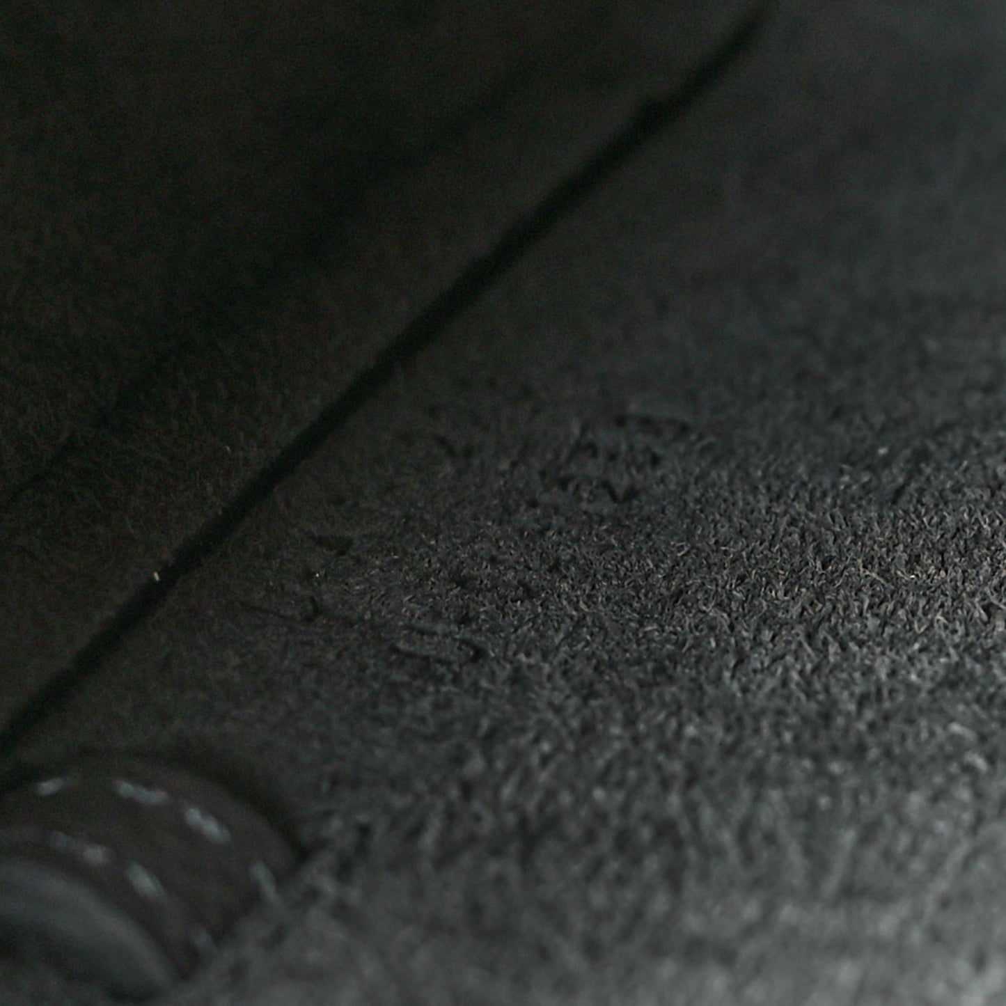 Grained Calfskin Pico Belt Bag Grey