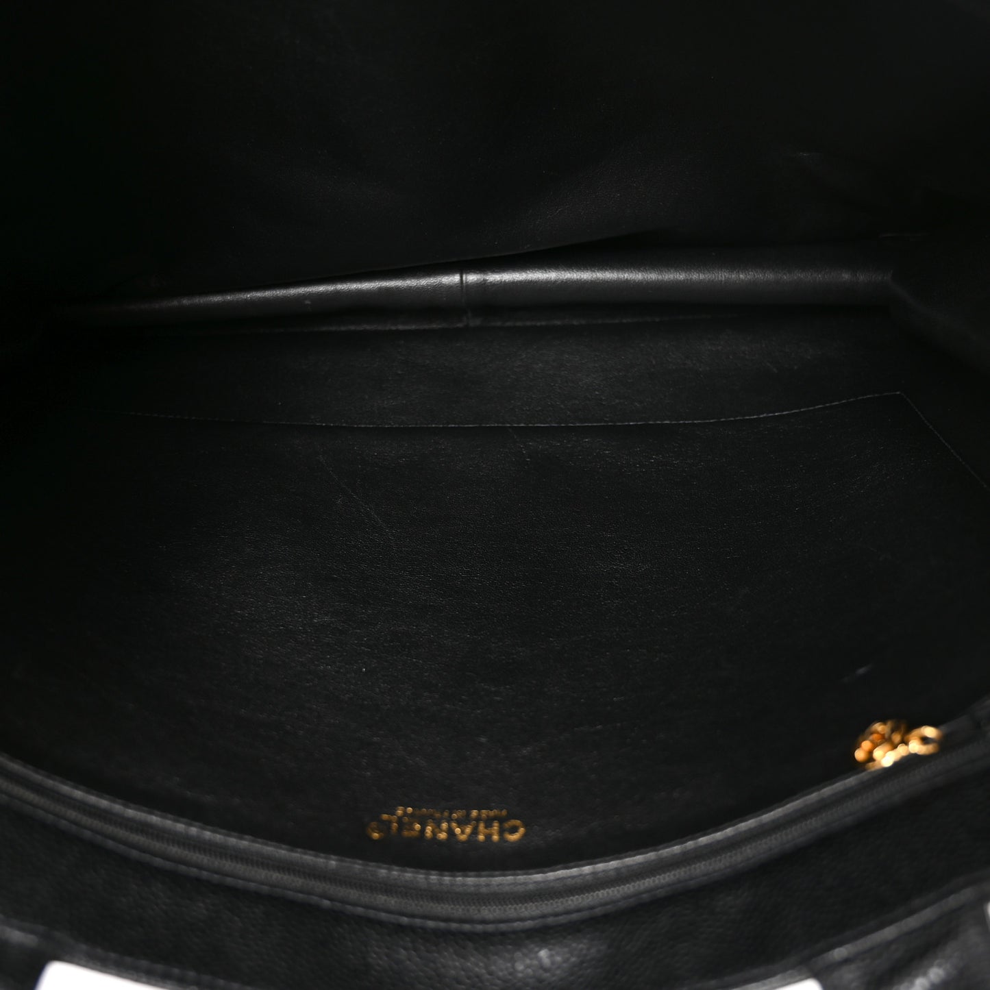 Caviar CC Tote Black