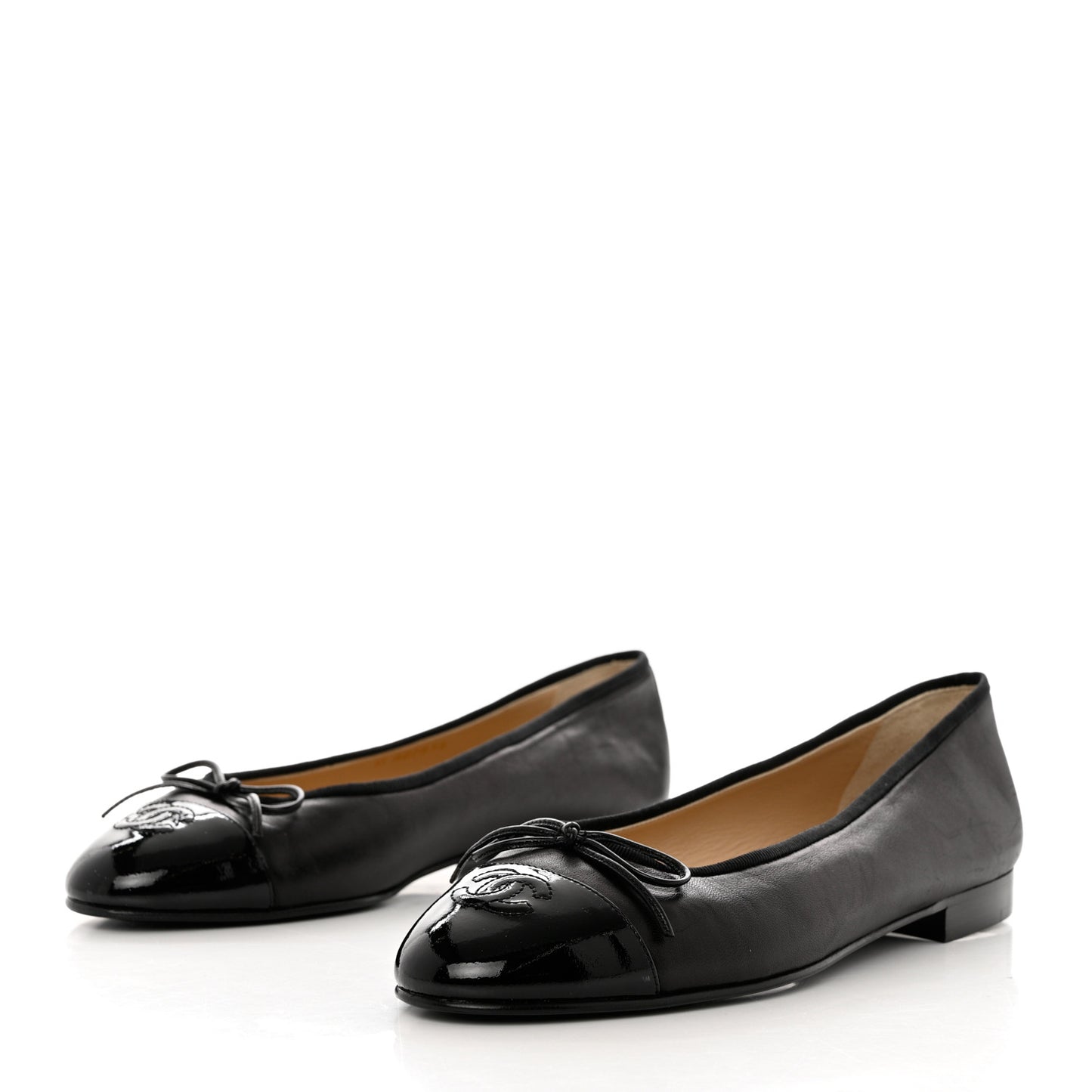 Lambskin Patent Cap Toe CC Ballerina Flats 40 Black