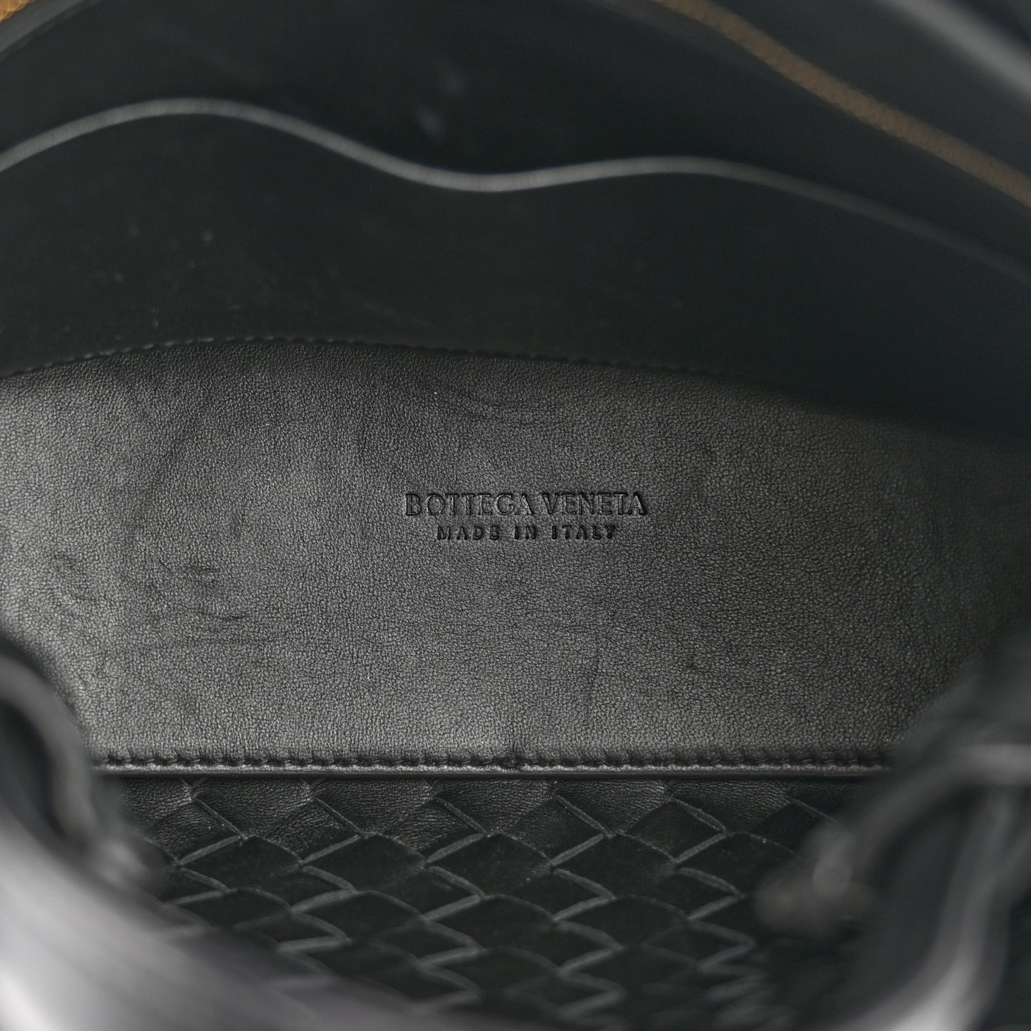 Nappa Intrecciato Small Andiamo Shoulder Bag Black