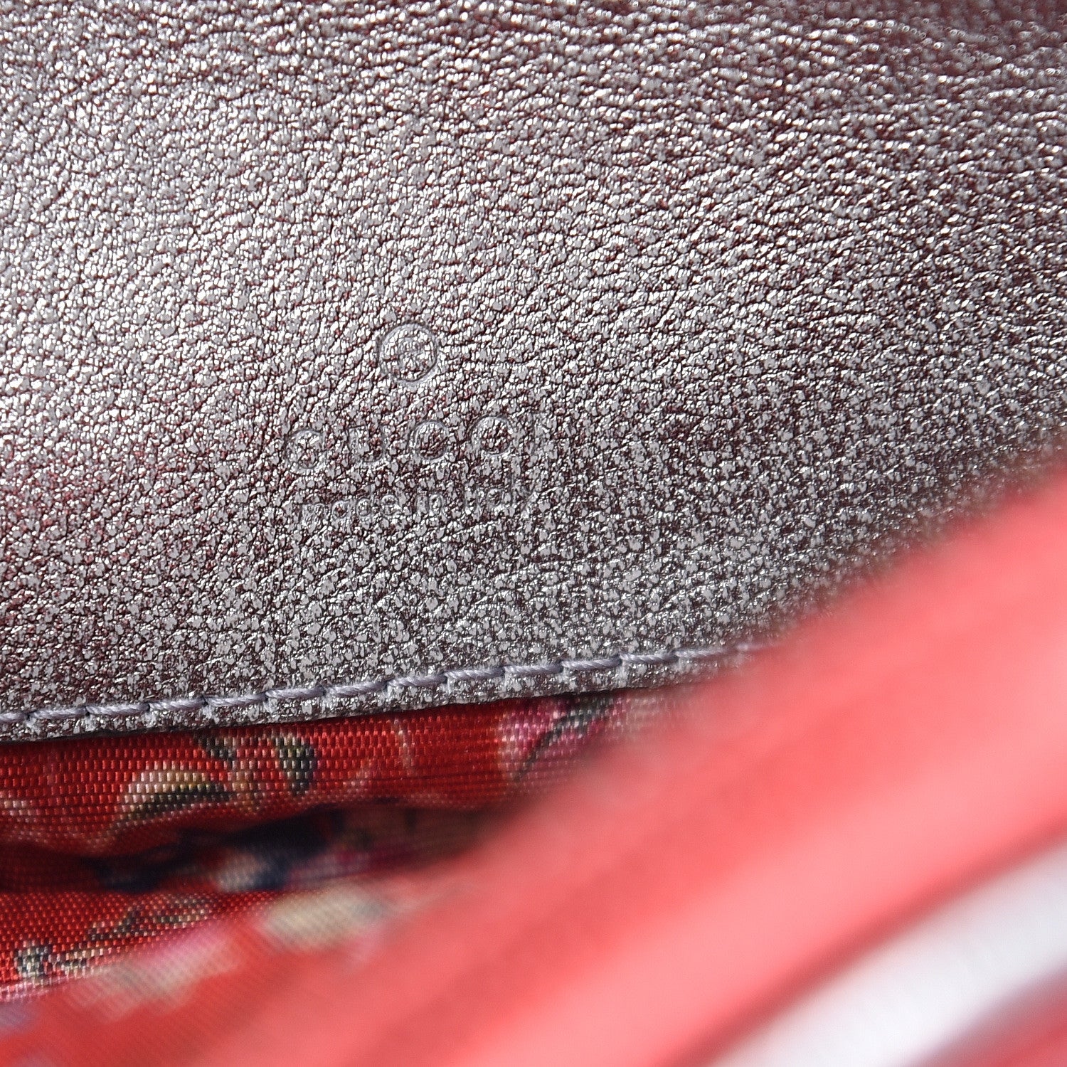 Gucci Laminated Nappa Trapuntata Mini Zumi Dome Shoulder Bag Rosso Marine Argento 7 of 9
