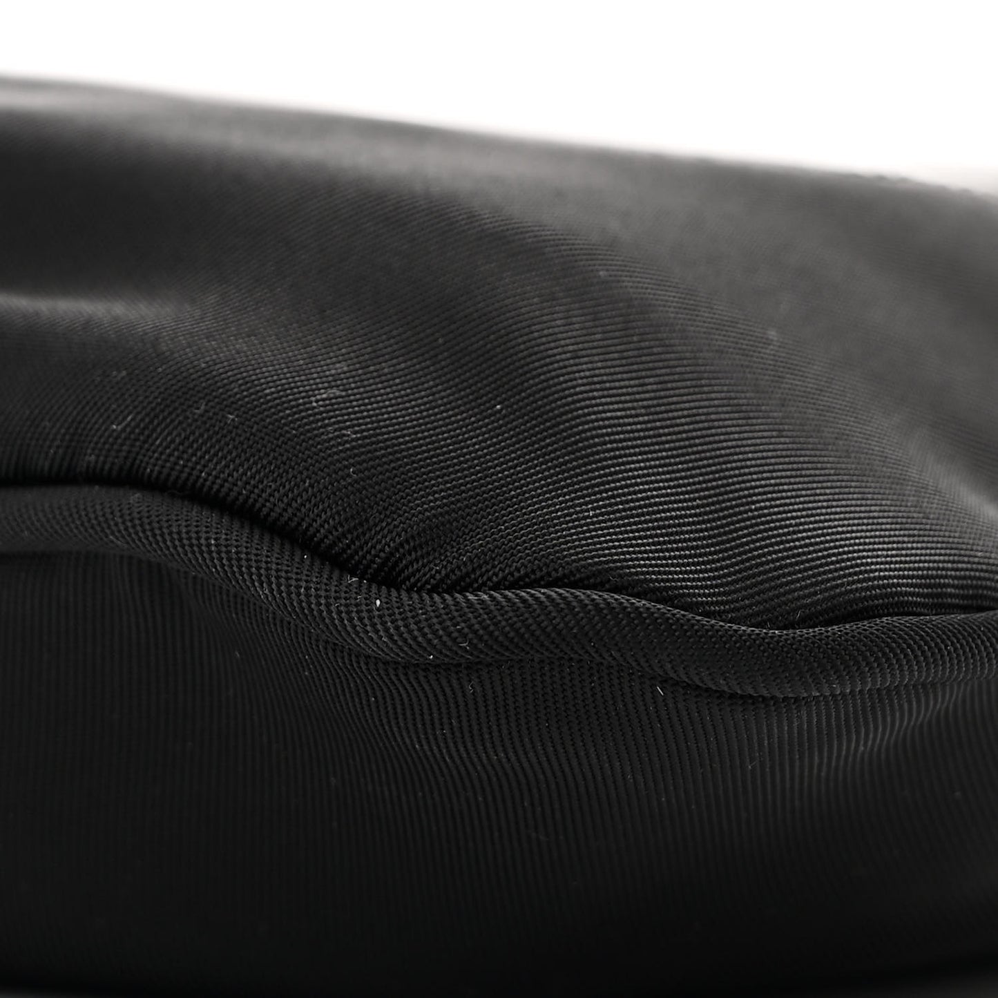 Tessuto Nylon Saffiano Flat Messenger Bag Black