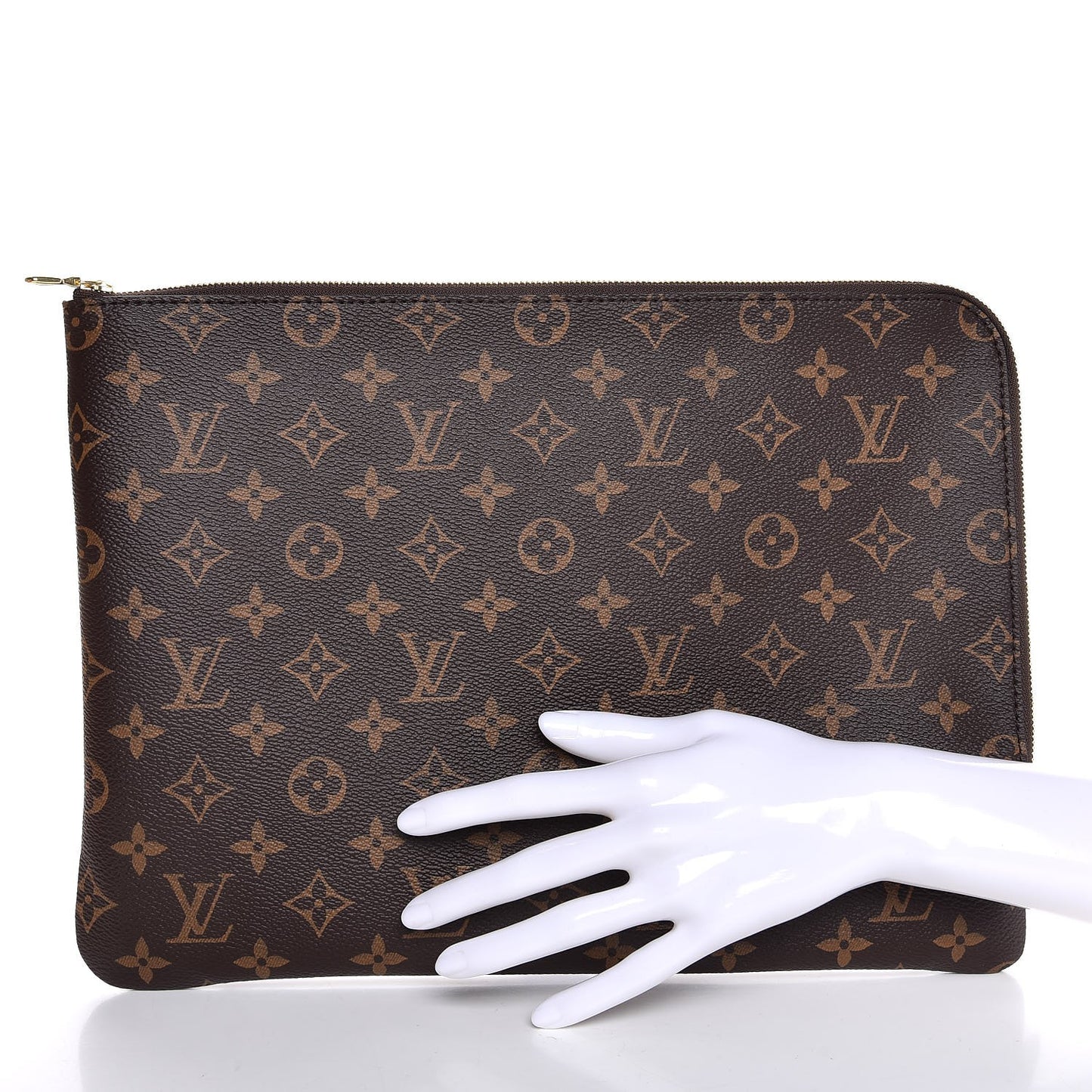 Monogram Etui Voyage MM Pouch