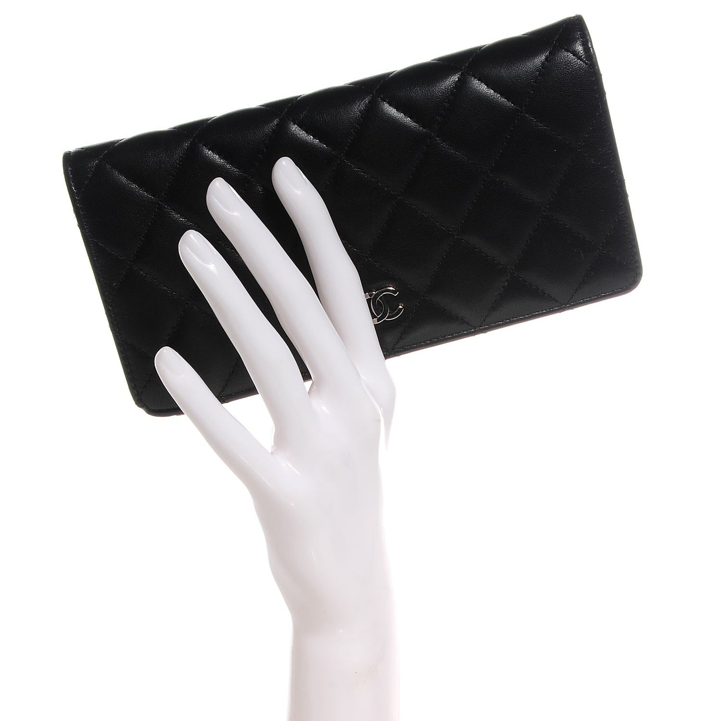 Lambskin Quilted Yen Wallet Black