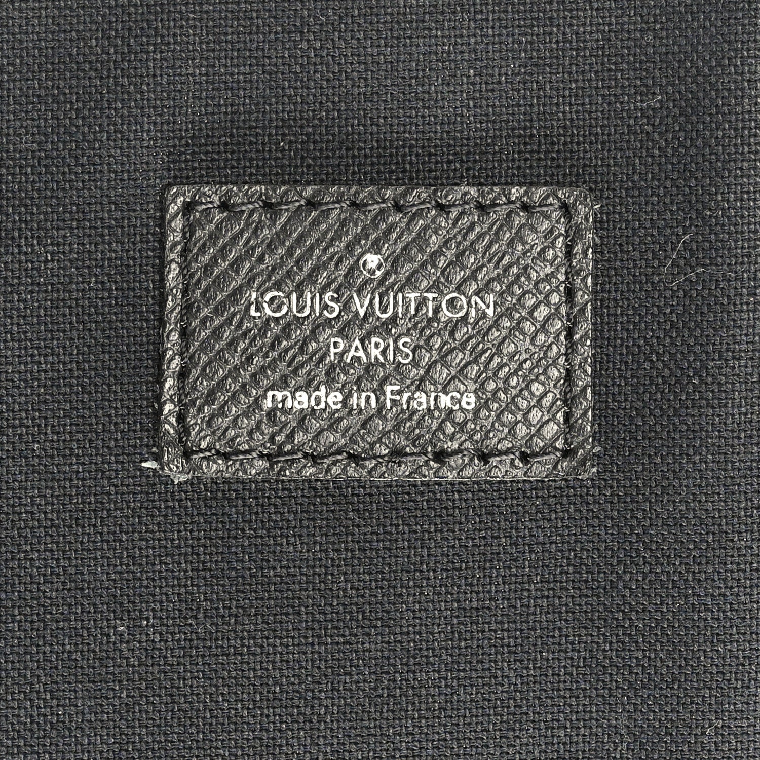 Louis Vuitton Taiga Eole 50 Black 6 of 13
