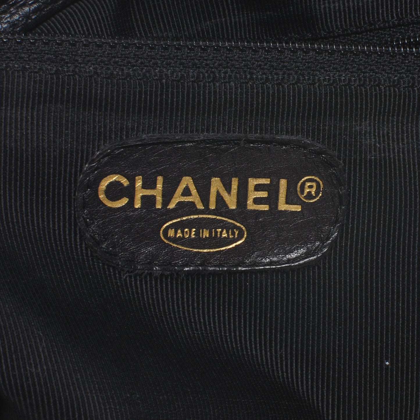 Caviar Shoulder Bag Black