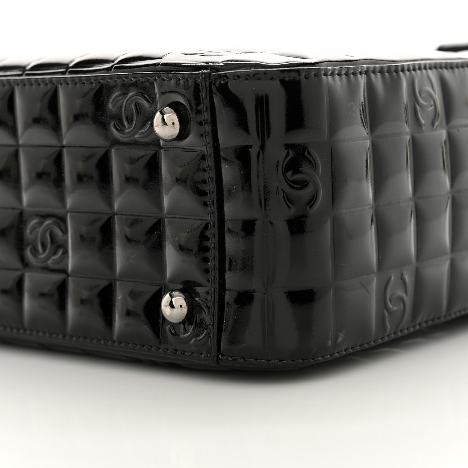 Chanel Patent Chocolate Bar Quilted Tote Black 10 of 11