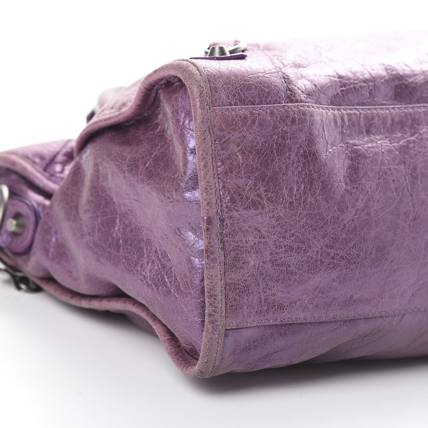 Agneau Classic Hardware City Metallic Purple