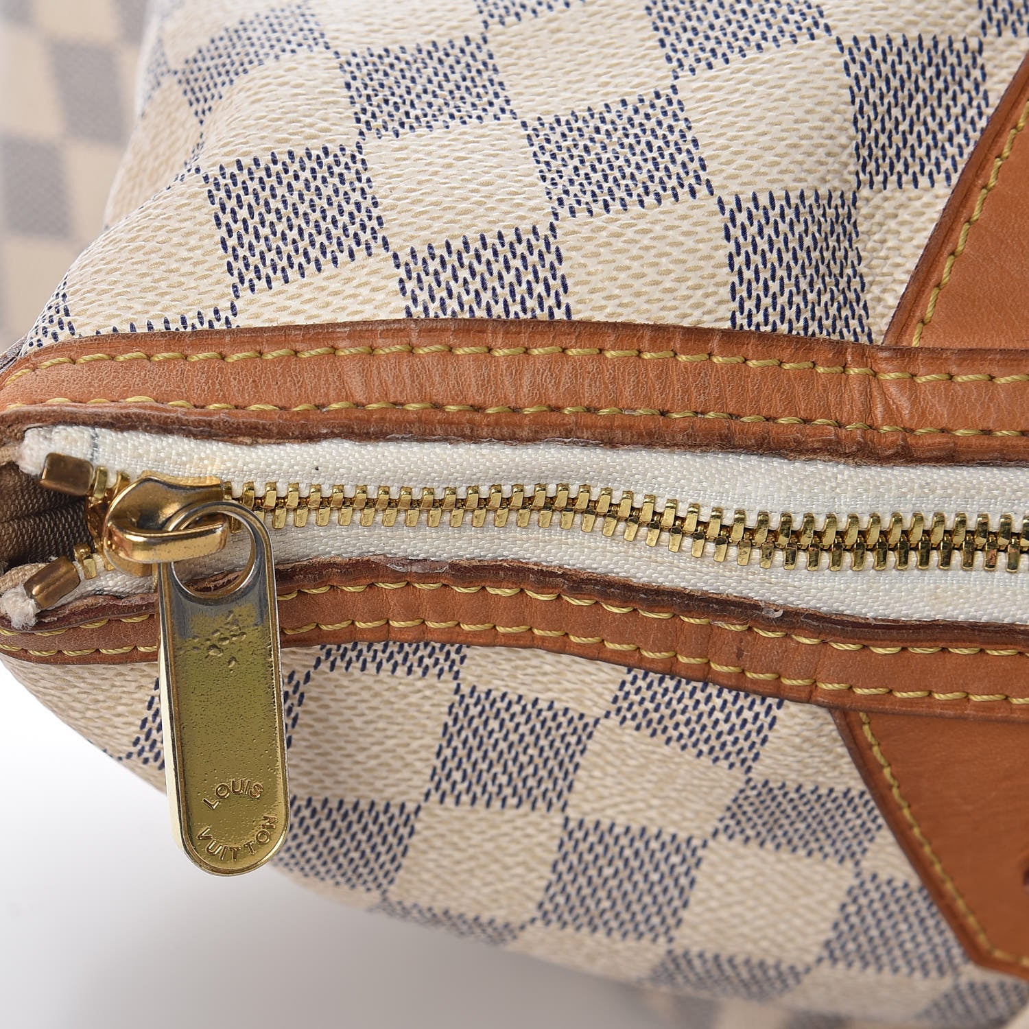 Louis Vuitton Damier Azur Siracusa GM 12 of 21