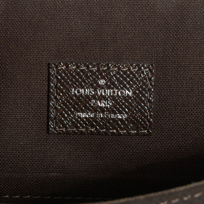 Louis Vuitton Taiga Andrei Messenger Bag Grizzli 6 of 7