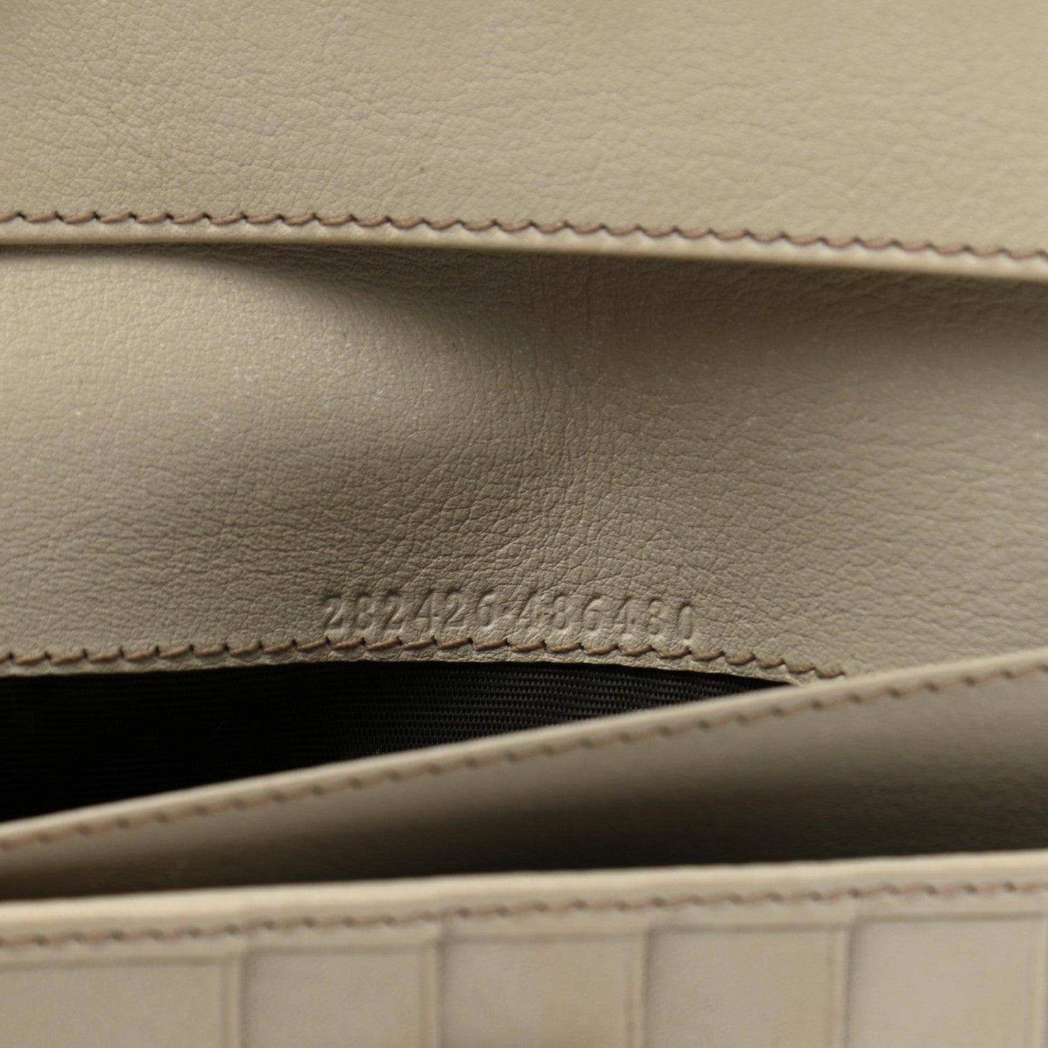 Gucci Monogram Margaux Calfskin Sukey Continental Organizer Wallet Beige Ebony Mystic White 6 of 10
