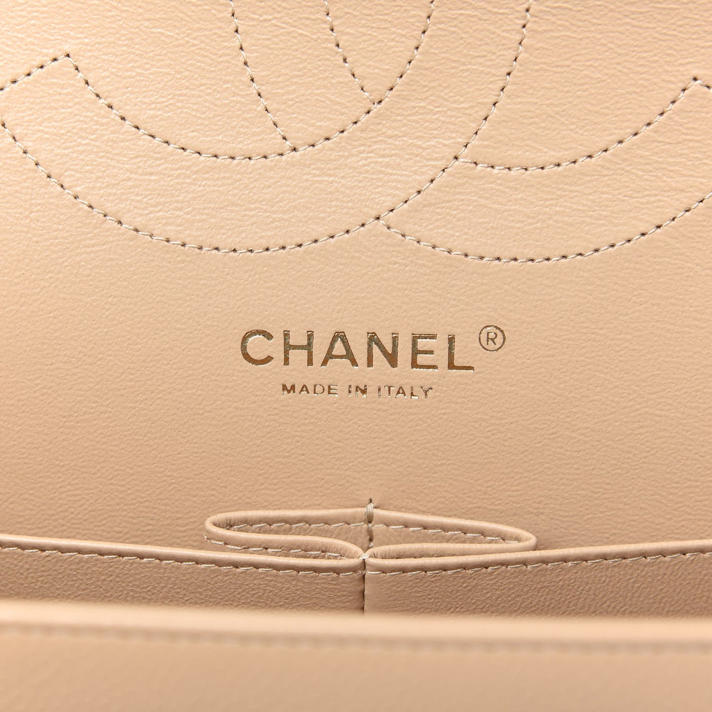 Caviar Quilted Jumbo Double Flap Beige Clair