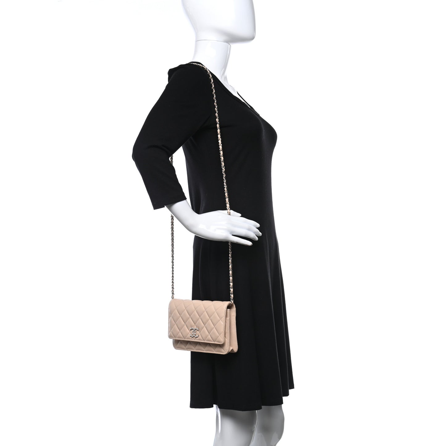 Caviar Quilted Coco Candy Wallet On Chain WOC Beige