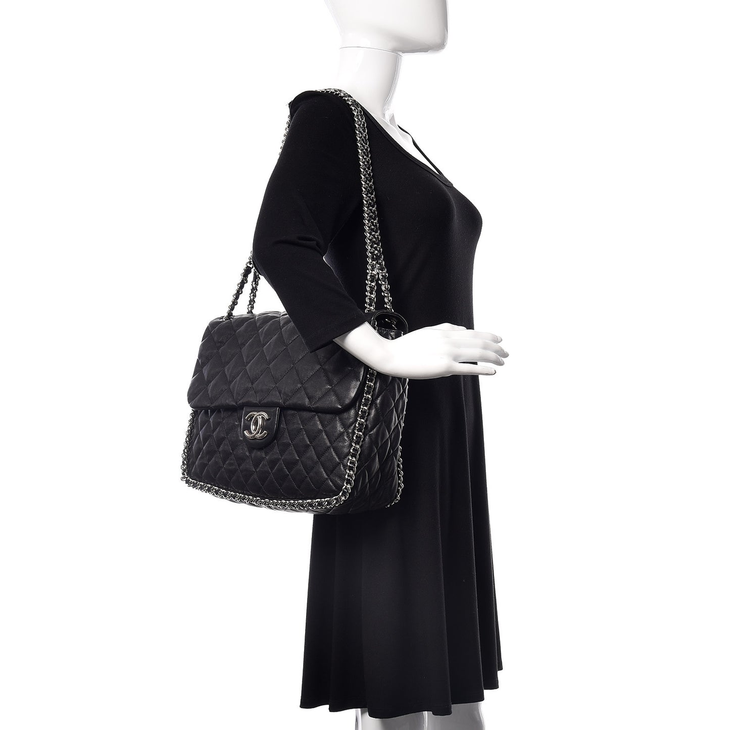 Washed Lambskin Quilted Maxi Chain Around Flap Black