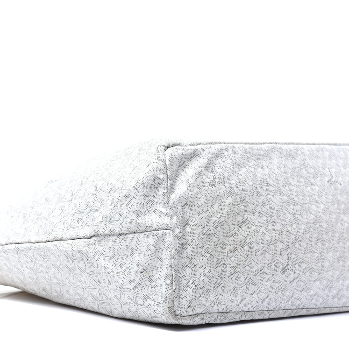 Goyardine Saint Louis GM White