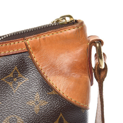 Louis Vuitton Monogram Odeon MM 14 of 18