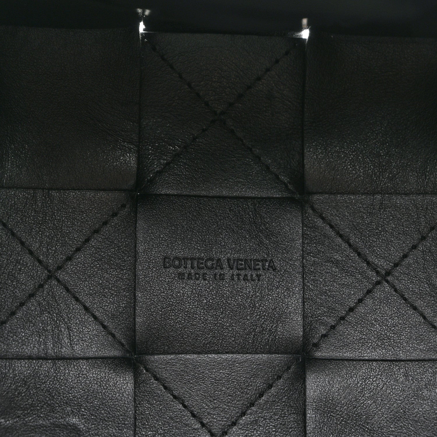 Bottega Veneta Nappa Maxi Intrecciato Cassette Bucket Bag Black 6 of 11