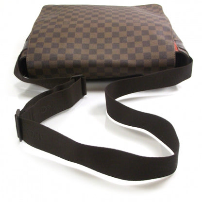 Louis Vuitton Damier Ebene Bastille Messenger 4 of 9