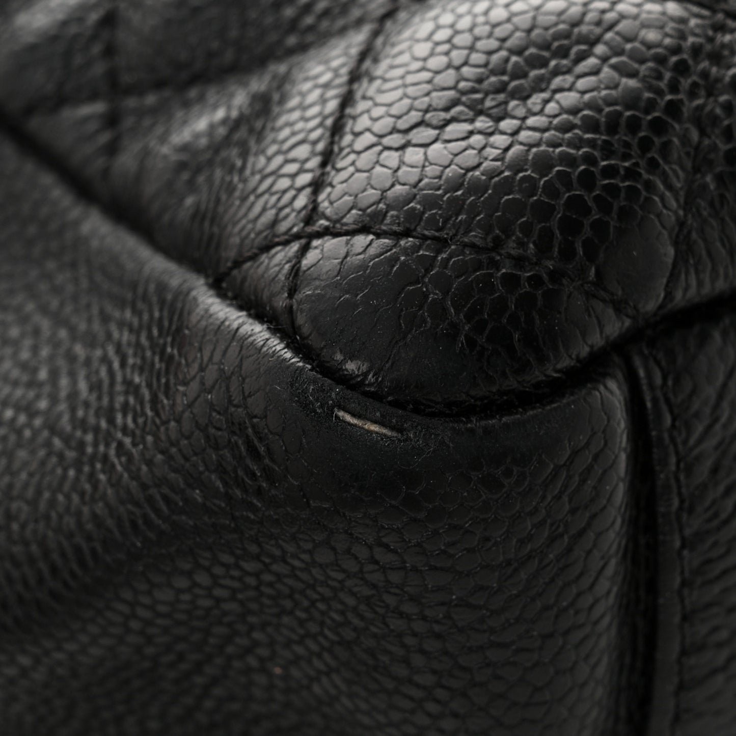 Caviar Quilted Grand Shopping Tote GST Black