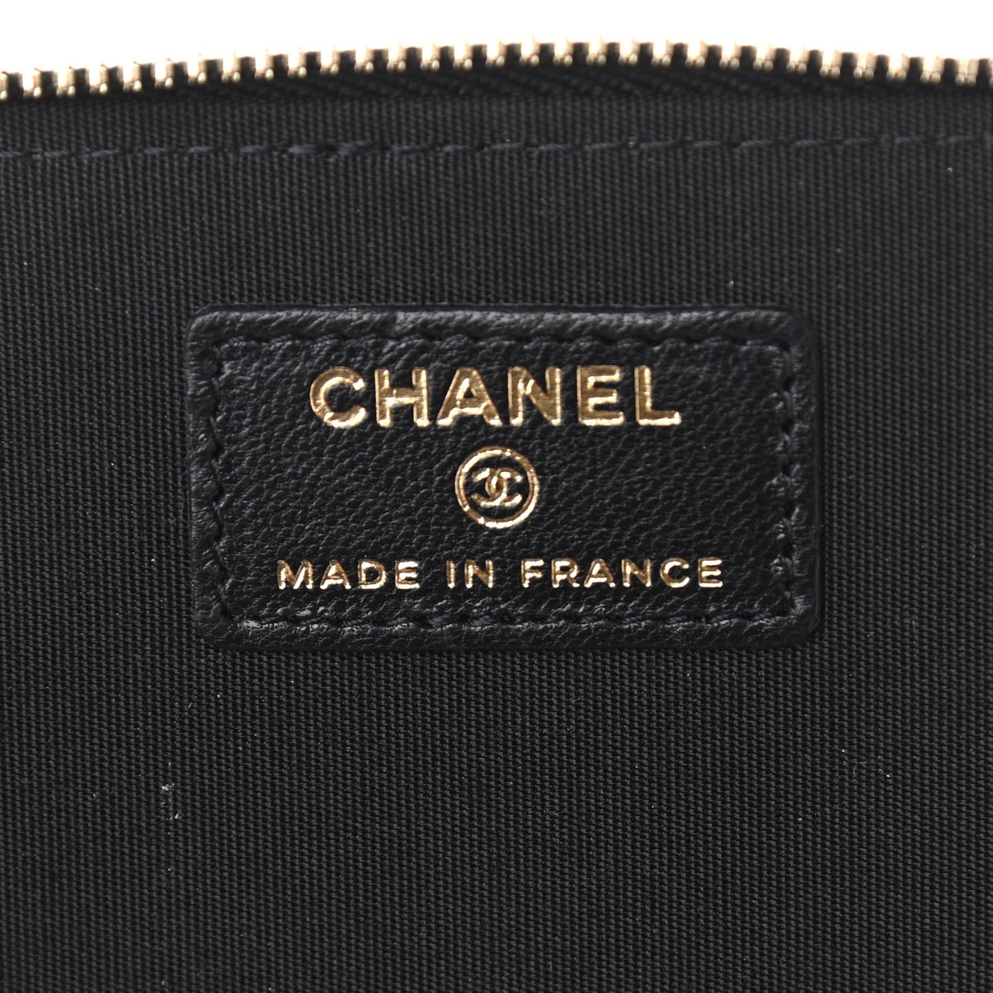 Lambskin Quilted Small Top Handle Vanity Case With Chain Black