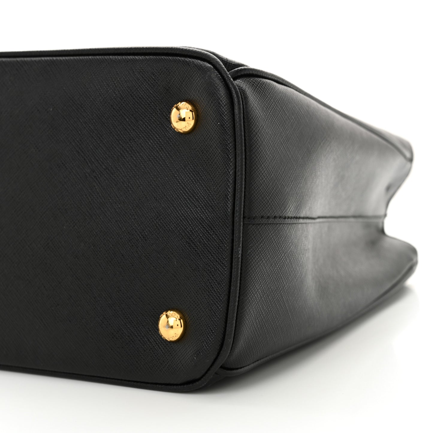 Saffiano Lux Medium Tote Black