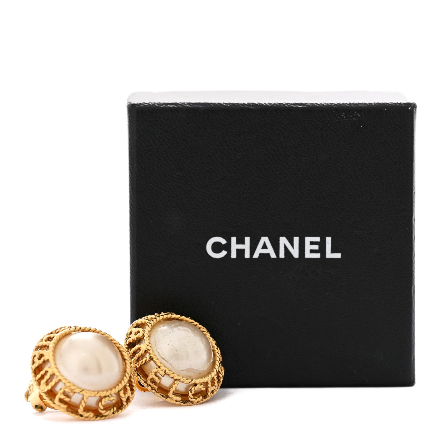 Chanel Pearl Clip On Earrings Gold 7 of 7